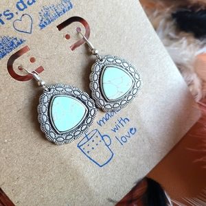 Turquoise color earrings